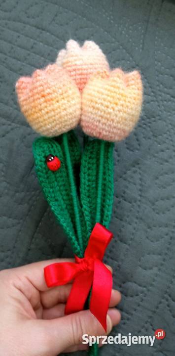 Tulipany wykonane na szydełku łódzkie Łask