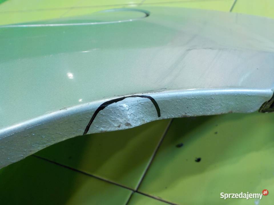 BMW Z4 E85 22 B 04r CABRIO 2D blotnik prawy tyl Suków