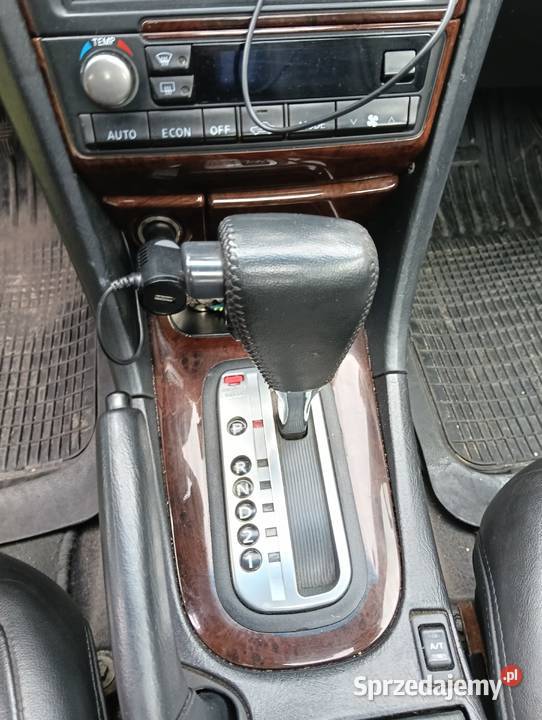 Nissan Maxima