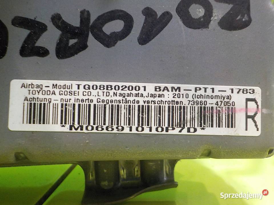 TOYOTA PRIUS III 10r 18 VVTI 5D AIRBAG poduszka Suków