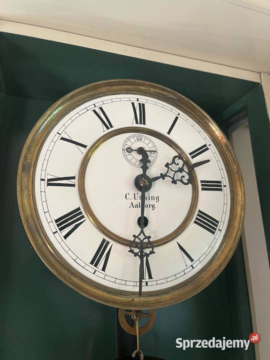 biały zegar GB Szczecinek