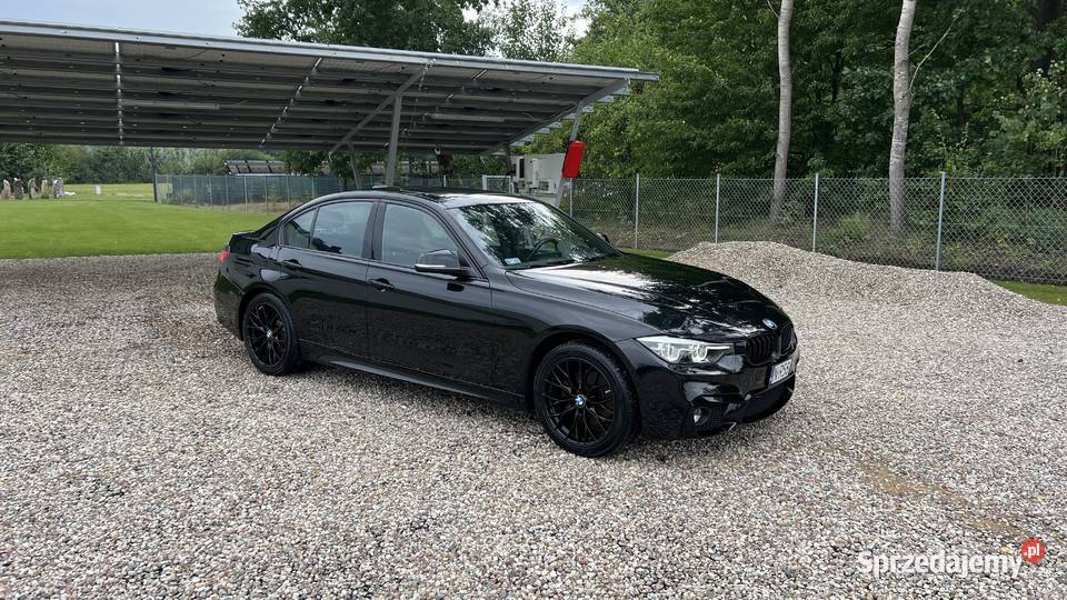 BMW 330i