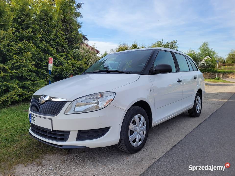 SKODA FABIA II kombi 12 biała benzyna 2012r 100 Gorzów Wielkopolski