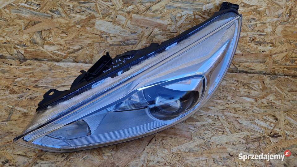 FORD FOCUS 3 III LAMPA PRZÓD PRZEDNIA LEWA sprzedam