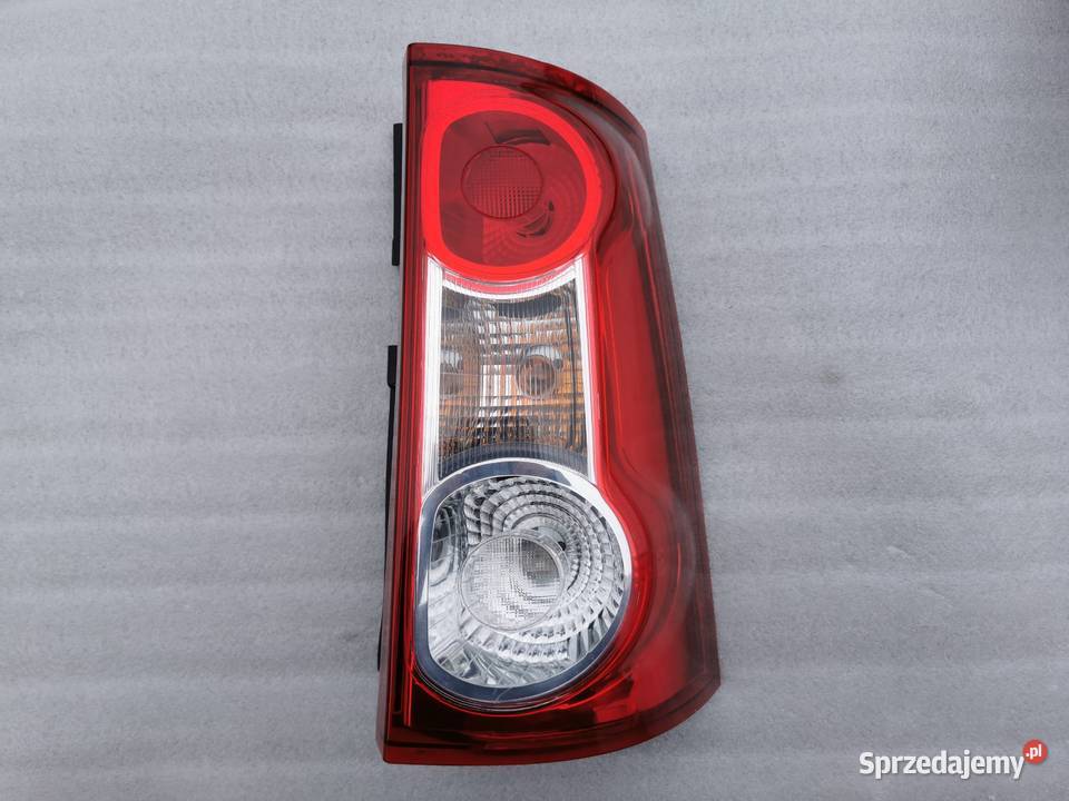 Lampa Prawy Tył Tylna Prawa Dacia Logan MCV SD osobowe Wyszków