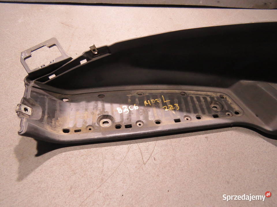 PIAGGIO MP3 250 125 200 300 PODŁOGA PODEST Szczecin