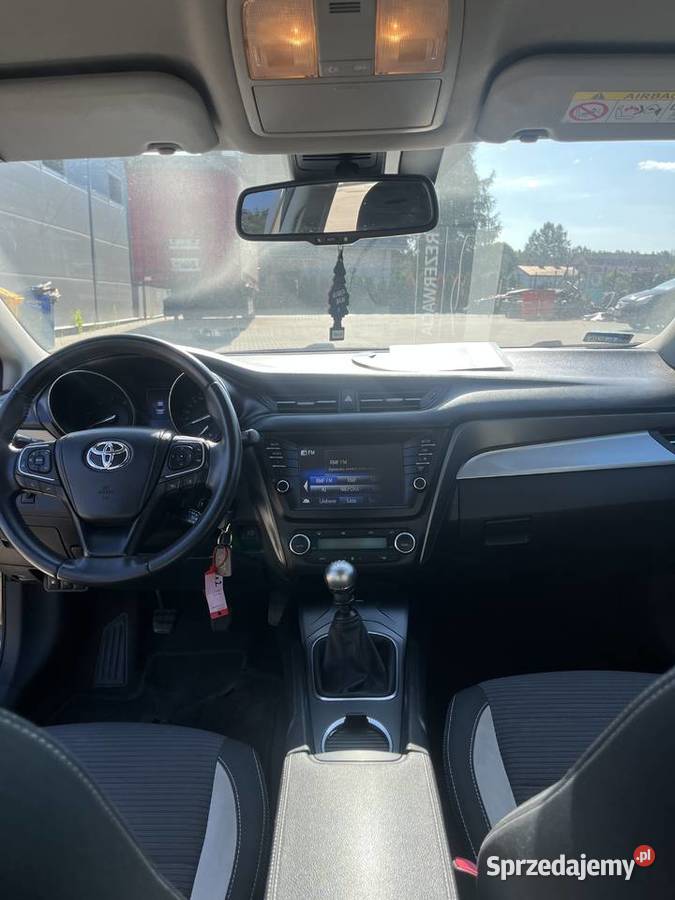 Toyota avensis 1600cm3 Łódź