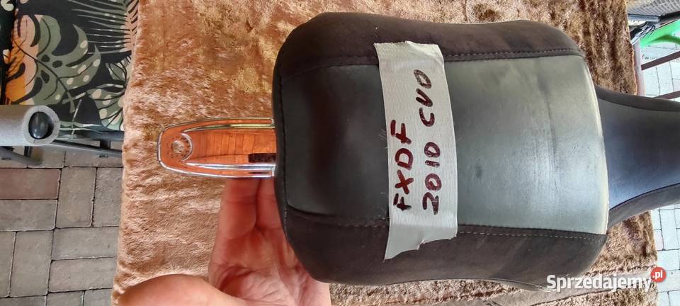Harley Dyna FXDF CVO fat bob siedzenie kanapa Orzesze