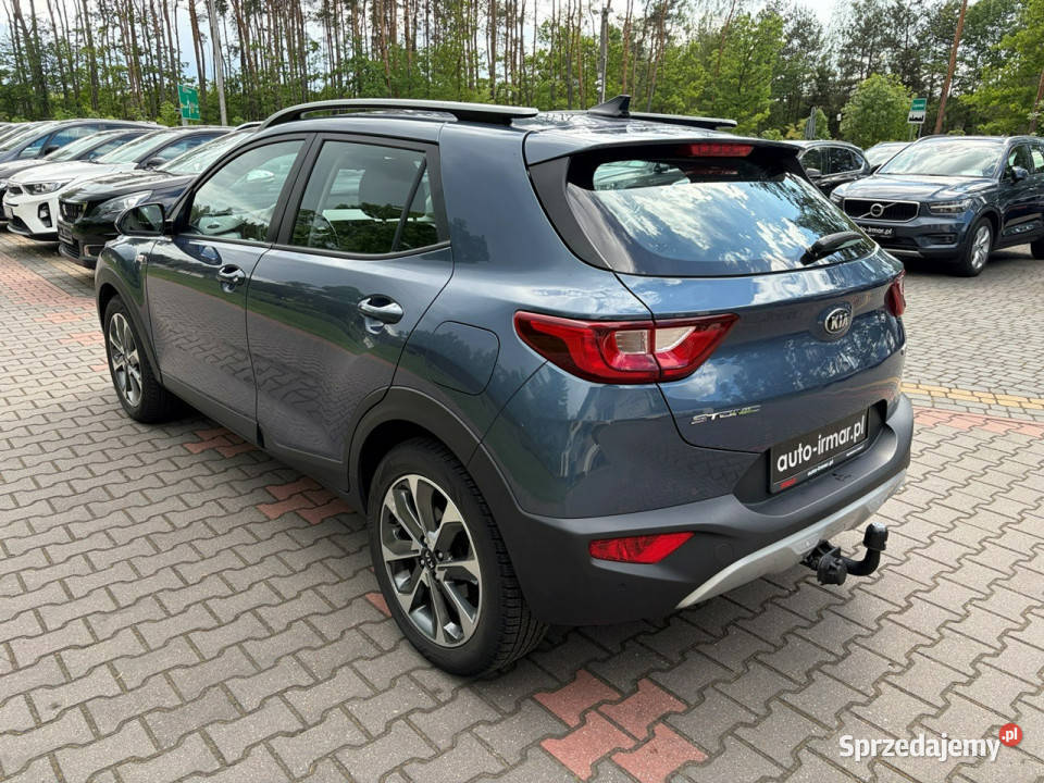 Kia Stonic Kamera cofania CarPlay Relingi Hak wspomaganie kierownicy Lipówki