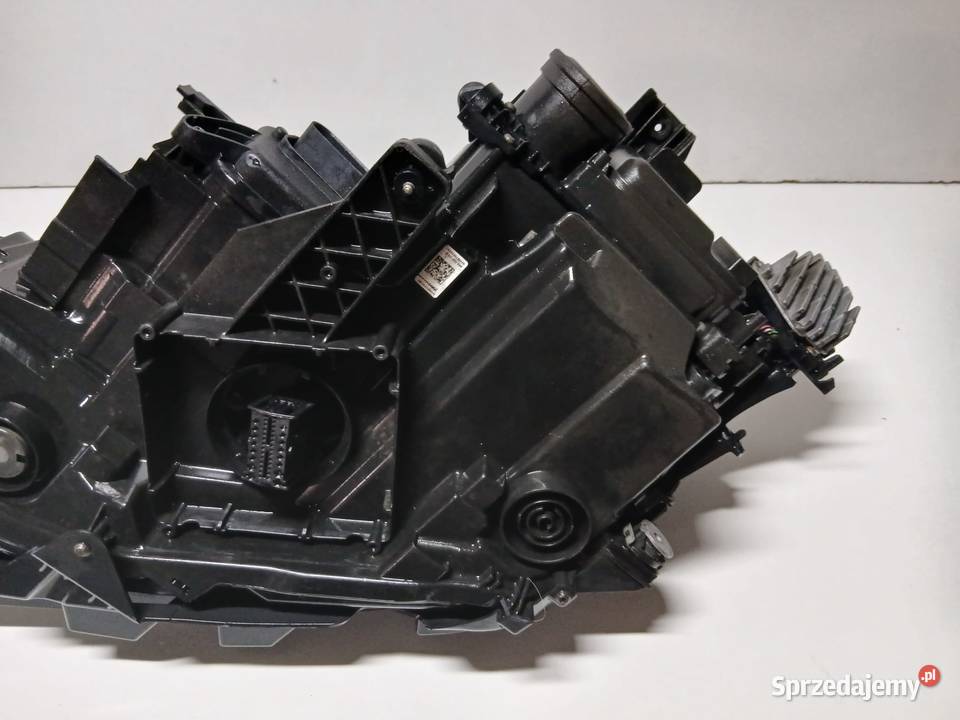 REFLEKTOR PRAWY VW ARTEON FULL LED mazowieckie Warszawa sprzedam