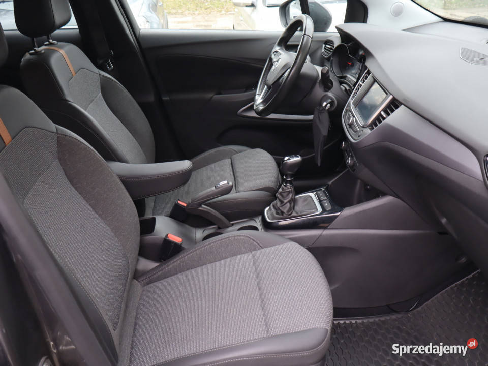 Opel Crossland 12 Turbo manualna Samochody osobowe Katowice