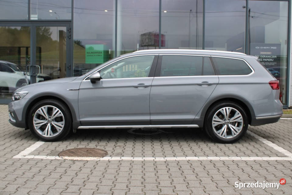Volkswagen Passat 2023r FVAT23 FullLED Kamera Samochody osobowe