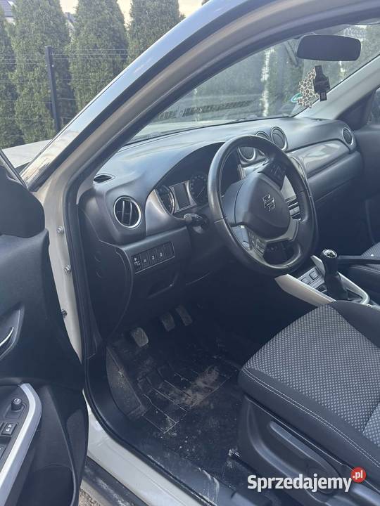 Suzuki vitara niski przebieg oryginał 2016r Wieliczka