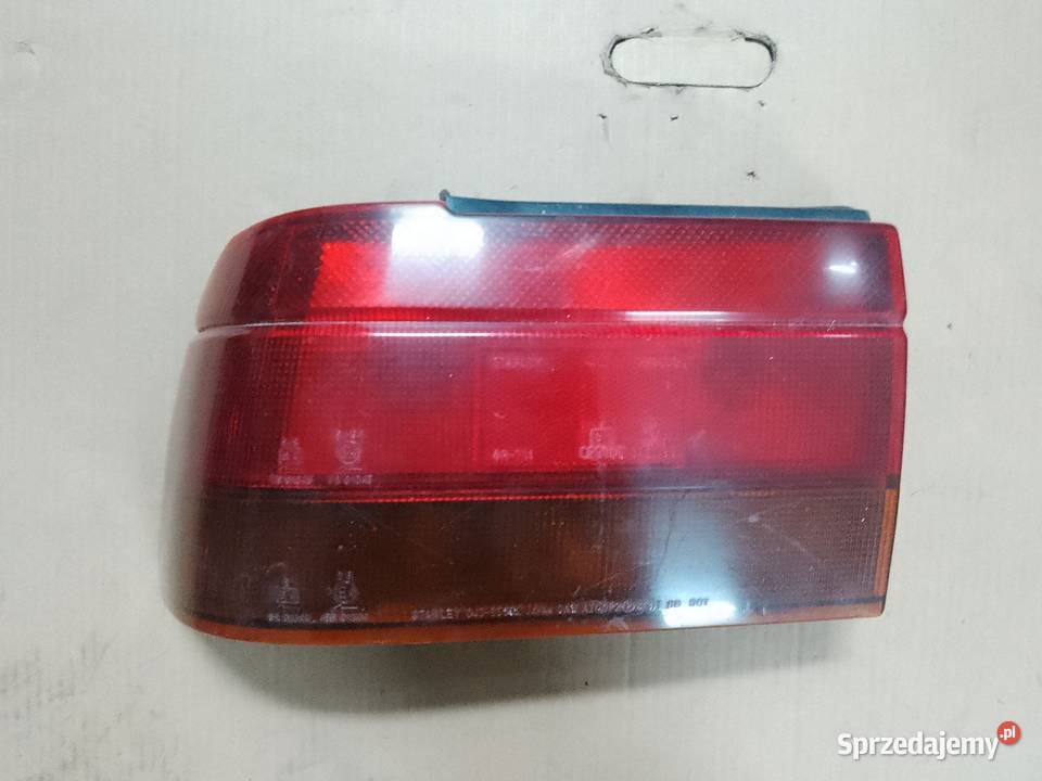 Mitsubishi Lancer 4 iv lampa lewa prawa tylna Liniewo