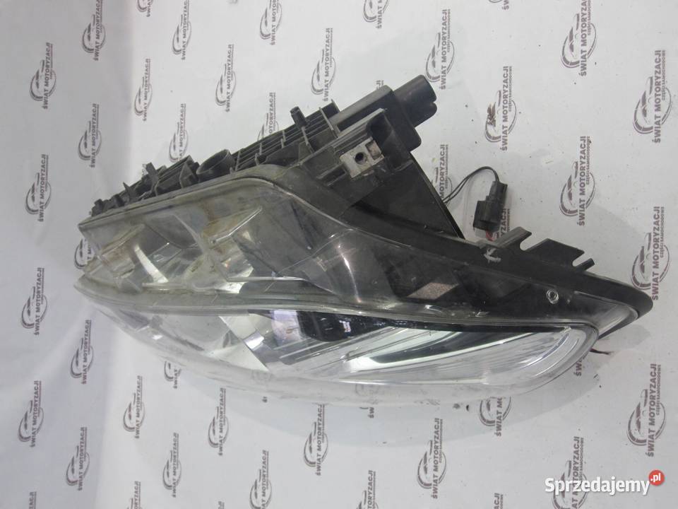 QASHQAI I J10 LIFT 11r lampa prawy przód sprzedam