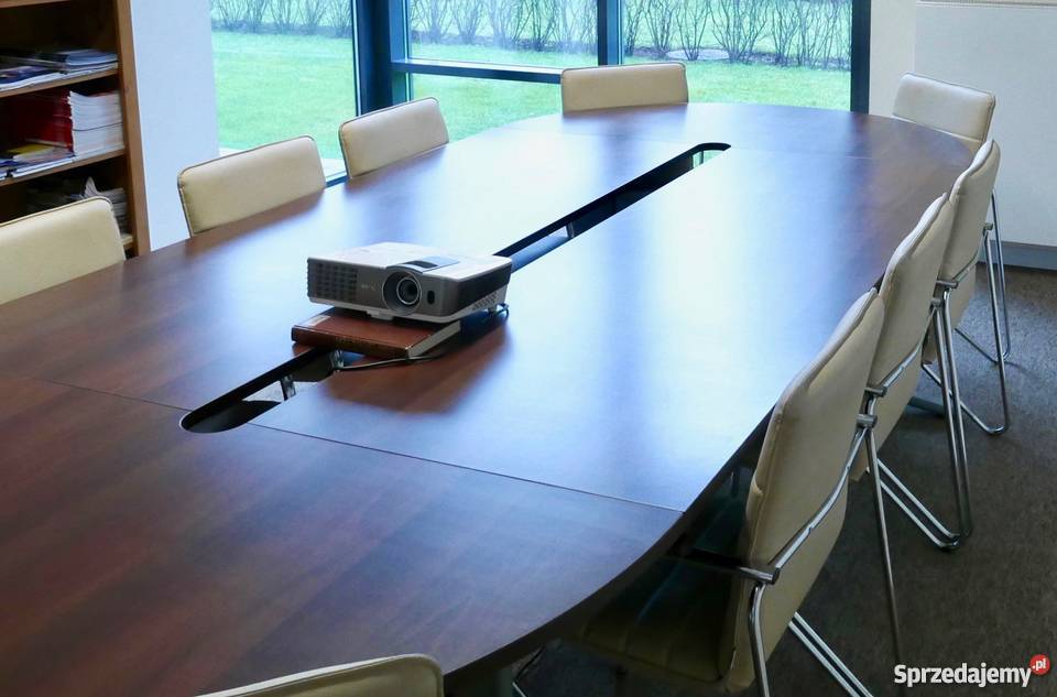 Stół konferencyjny sprzedam