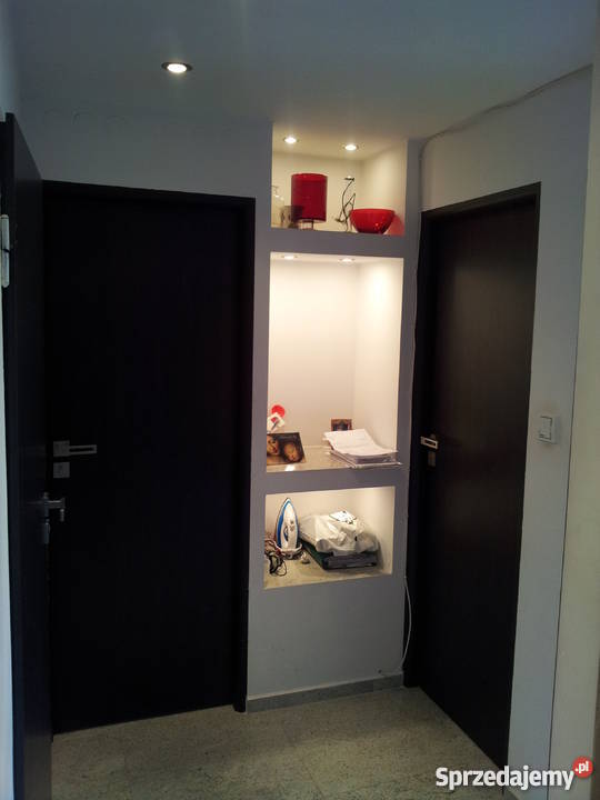 Bezpośrednio 3 pokoje Krochmalna Warszawa apartamentowiec Warszawa