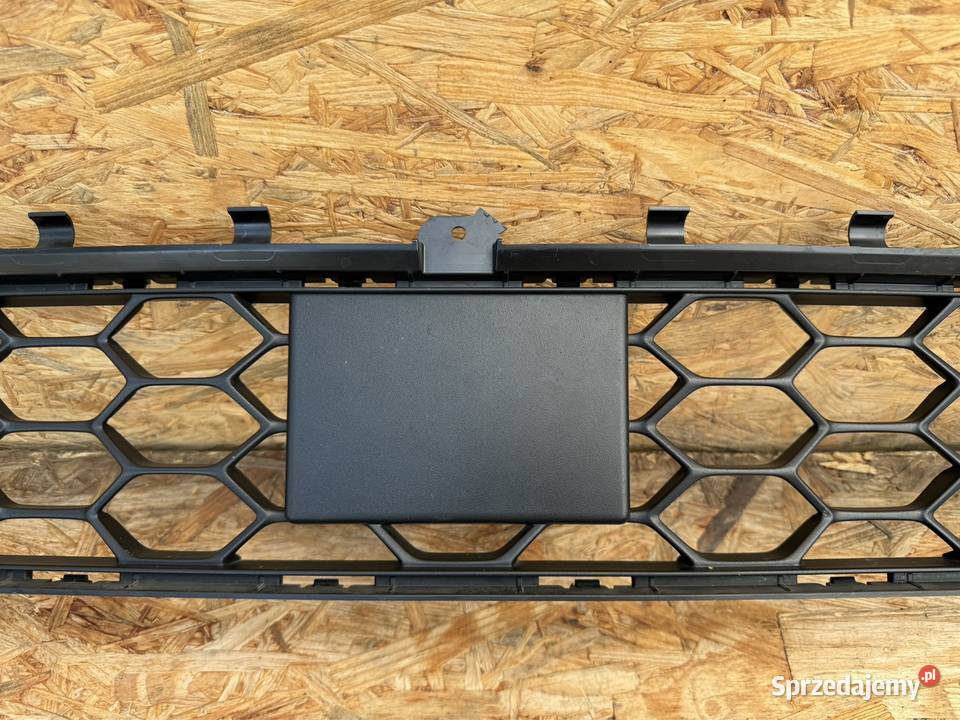 Środkowa kratka zderzaka przód Ford focus mk4 Sieraków sprzedam