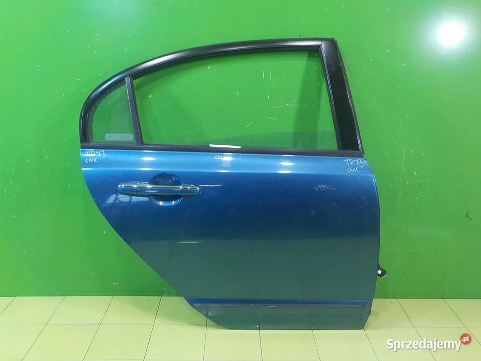 HONDA CIVIC VIII 14 IDSI 07r SEDAN 4D drzwi lewe Drzwi
