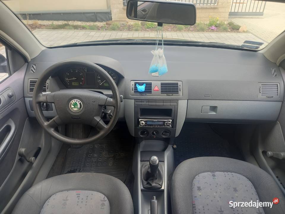 SKODA FABIA 14MPI 8V 2003r Sedan Wspomaganie 134 Gliwice sprzedam