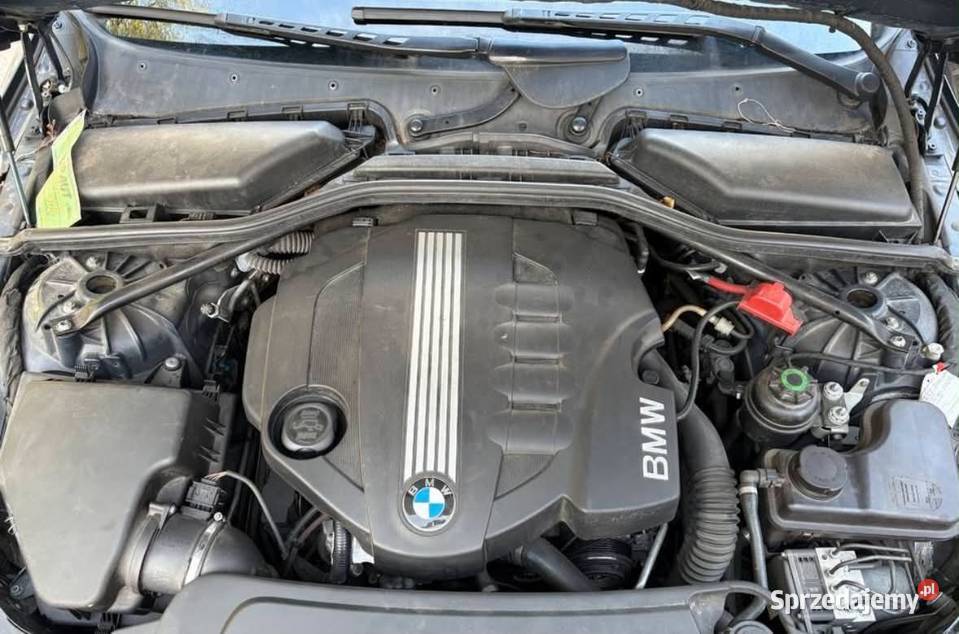 BMW e61 20 diesel automat stan perfekcyjny automatyczna