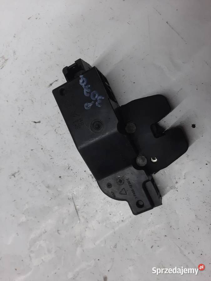 Peugeot 307 CC zamek klapy tylnej tył Ksawerów