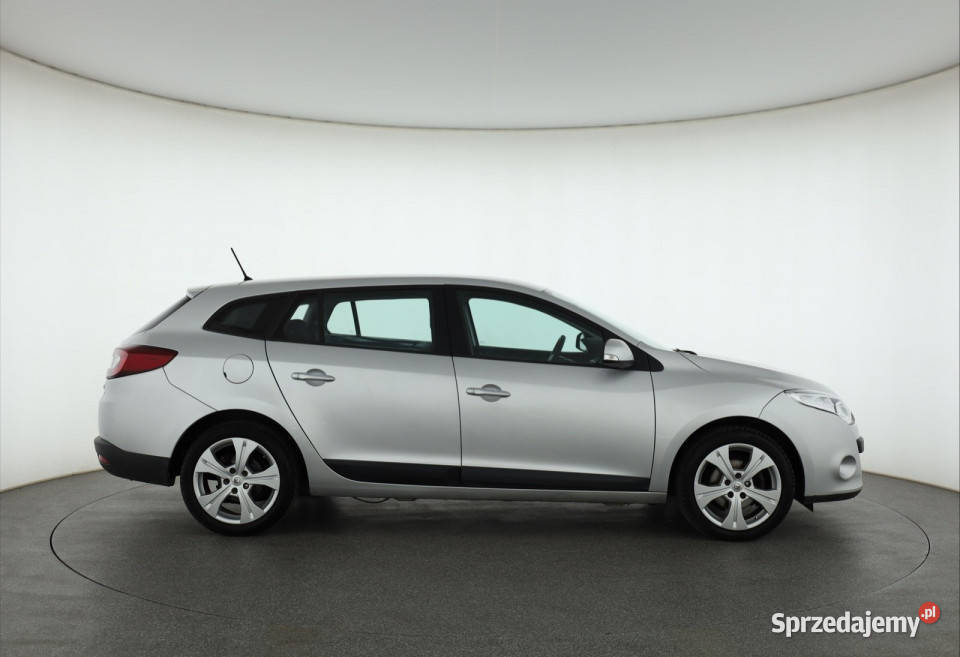 Renault Megane 15 dCi srebrny Megane Piaseczno