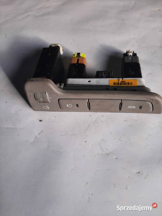 Kia Carens III przełącznik podgrzewania szyby Ksawerów