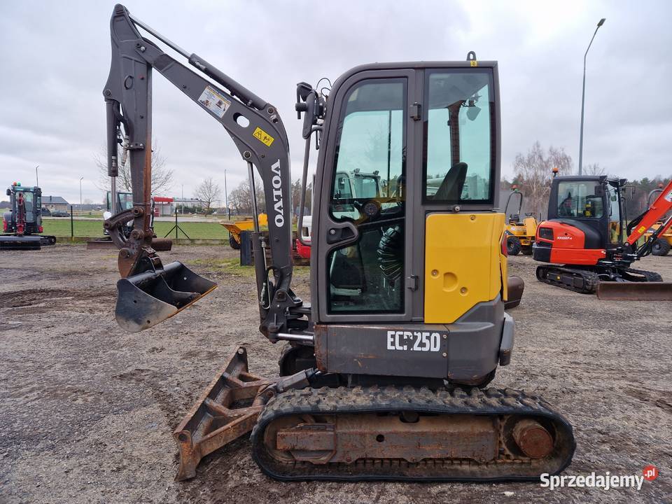 Minikoparka Volvo ECR 25D 25 tony 2019r 1900mtg Koparki Koparki Ryżki