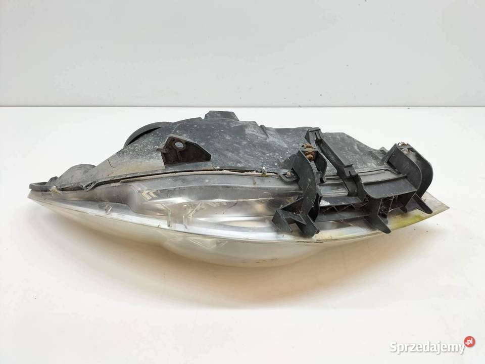 LAMPA PRZÓD LEWA EU SOCZEWKA 9681834880 Peugeot Motoryzacja