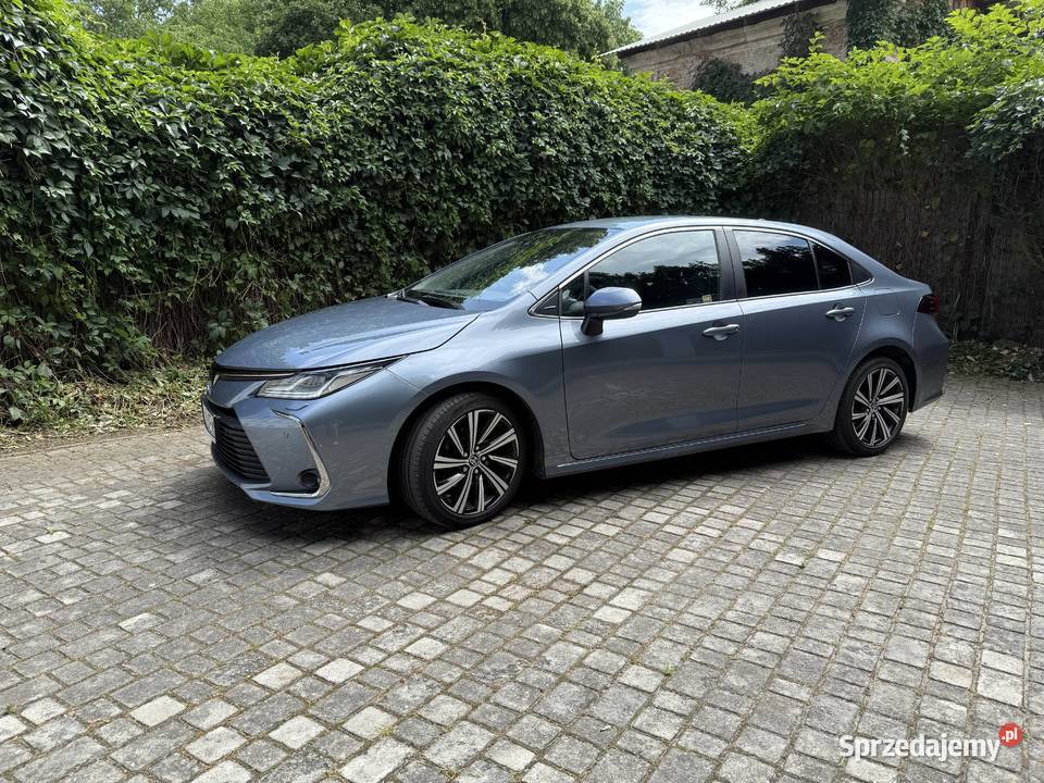 Toyota Corolla Comfort Tech Style 2023 Rzeszów sprzedam