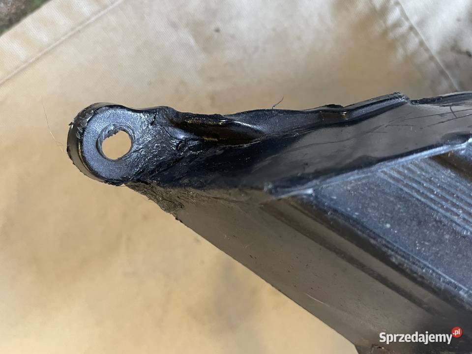 Toyota Yaris III atrapa przedniego zderzaka sprzedam