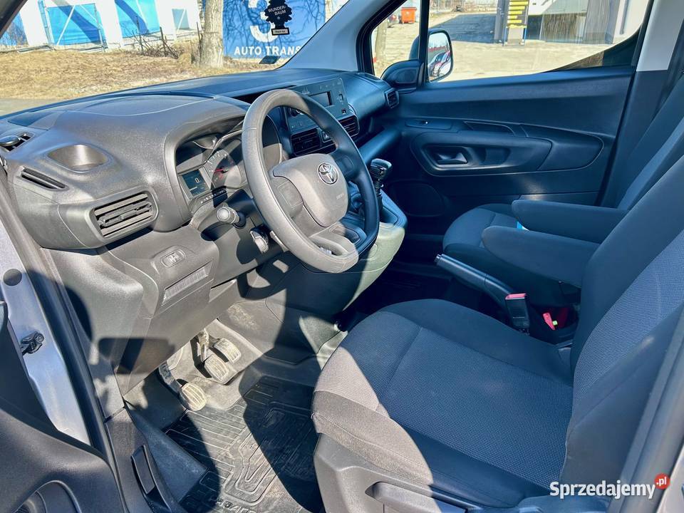 Toyota Pro Ace Verso Long Lublin