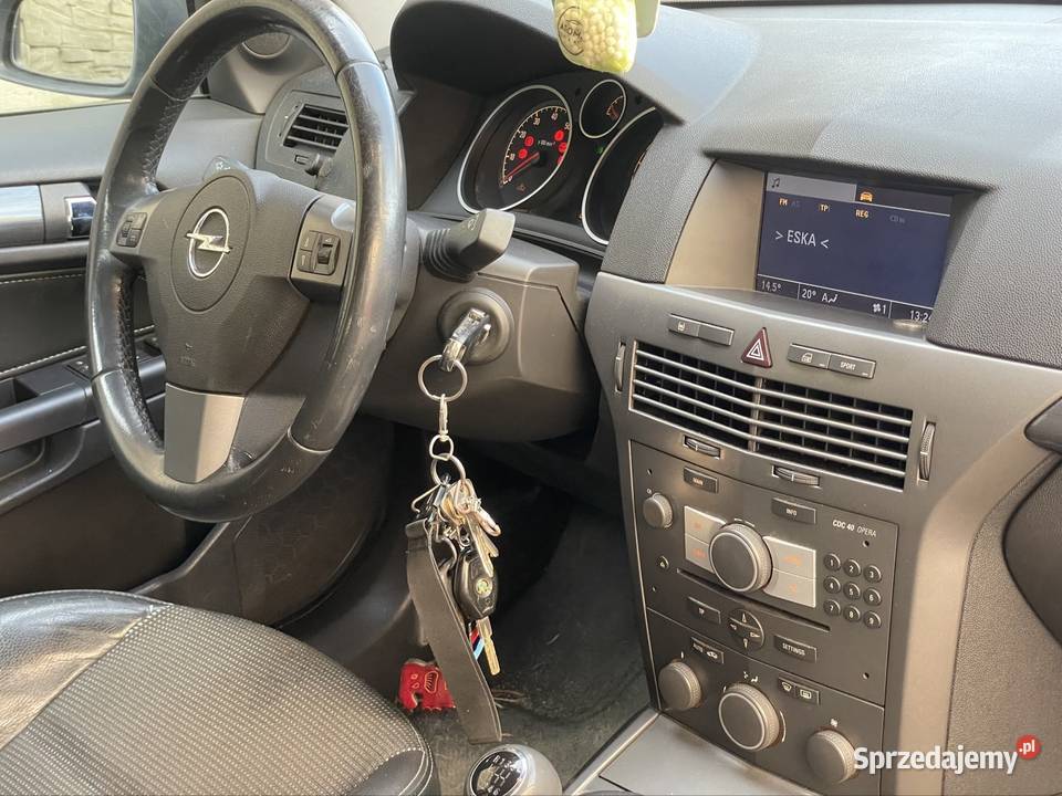 Opel Astra 20t 170 Turbo Klima Tempomat Skóra 2000cm3 Samochody osobowe Będzin