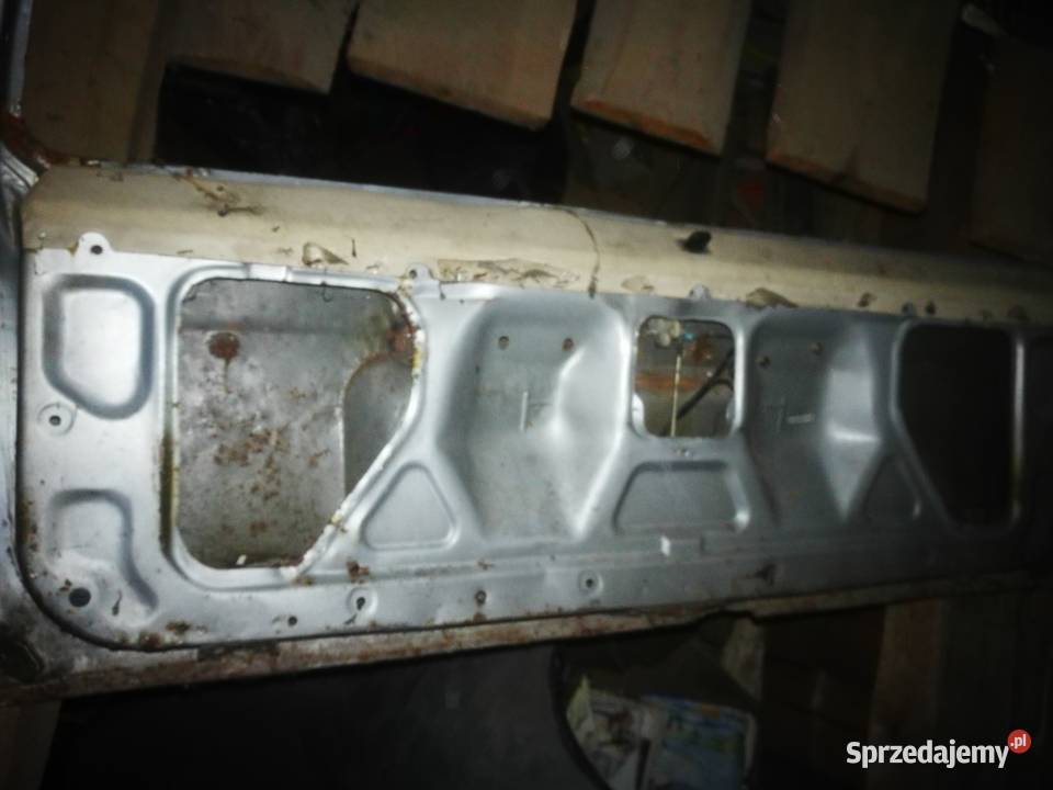 Drzwi sedan kombi klapa Blotnik Mazda 929 USA Biłgoraj