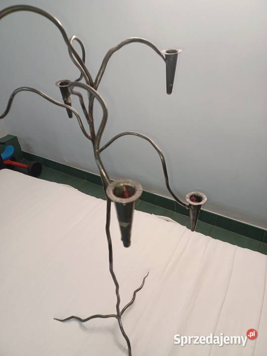 Świecznik żelazny sześcioramienny używany Świeczniki śląskie Łaziska Górne