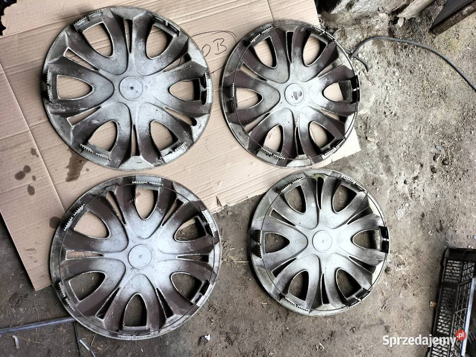 AUDI 80 A6 A3 KOŁPAK KAPSEL DEKIELEK KOŁPAKI R15 Kamień-Kolonia