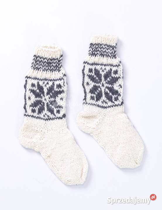 Wełniane skarpetki z góralskim wzorem gwiazdy