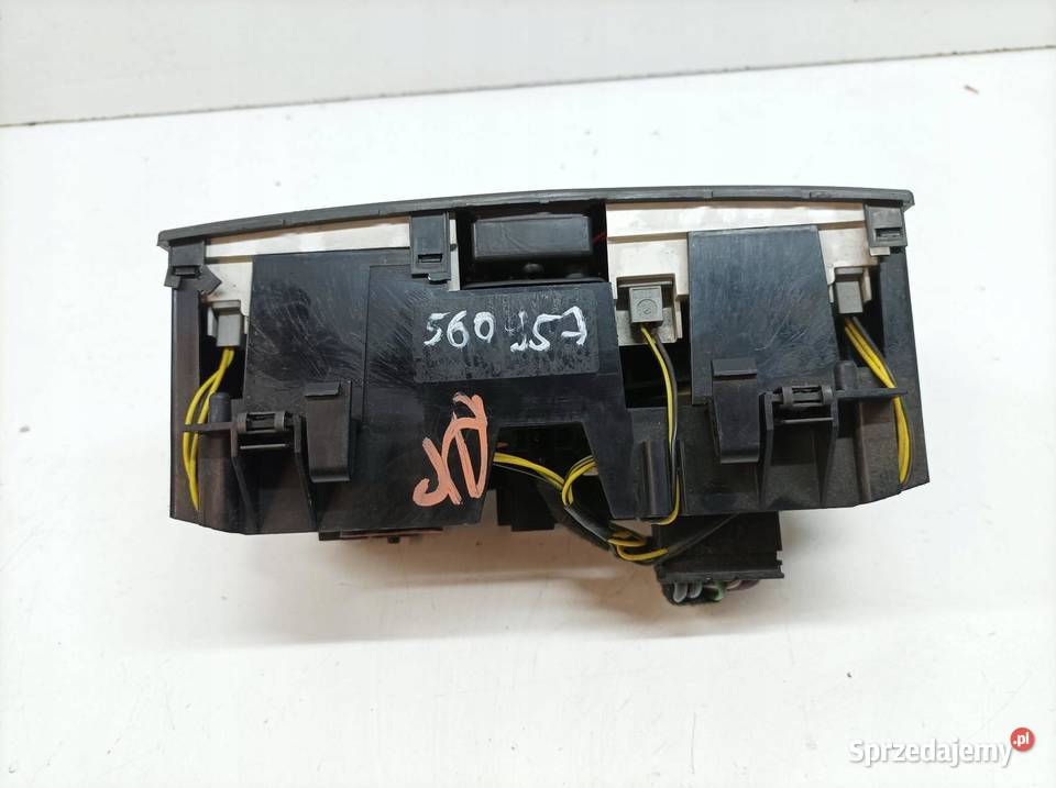 PANEL NAWIEWU 158640100 Fiat Idea I 20032012