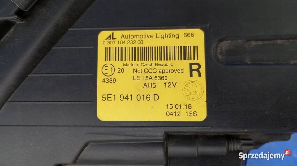 LAMPA PRAWY PRZÓD EU FULL LED 5E1941016D SKODA
