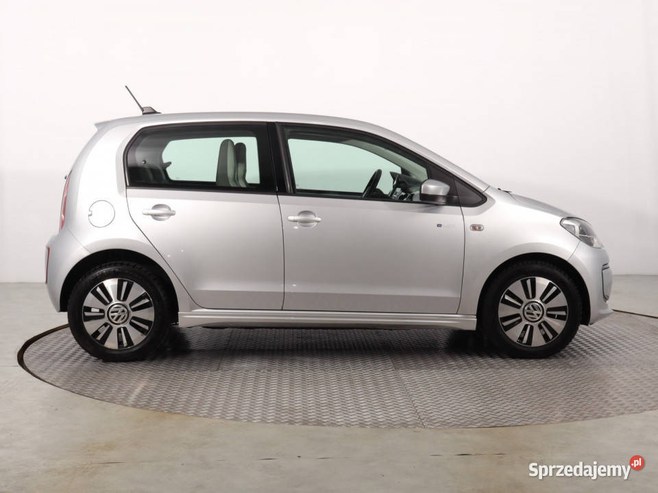 VW eup 164 kWh światła do jazdy dziennej