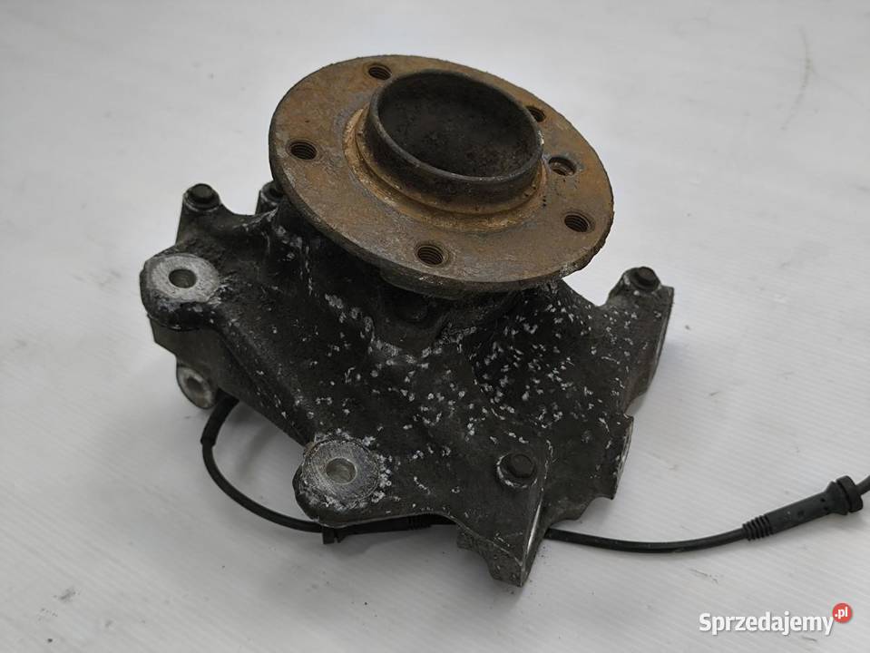 ZWROTNICA PRAWY PRZÓD BMW E87 E81 E90 6764444 Zwrotnice