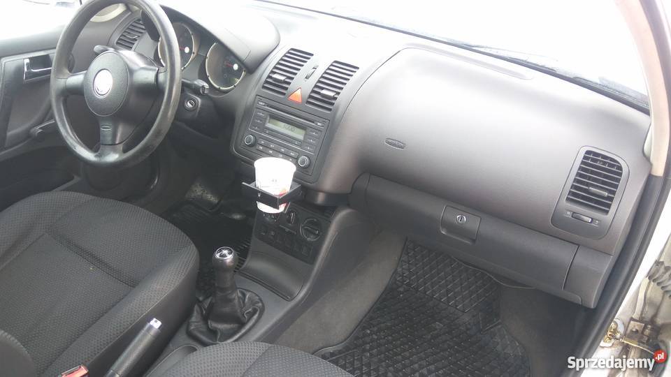 VW Polo 14 MPI 6n2 LIFT 2000r Wawa benzyna Leszno
