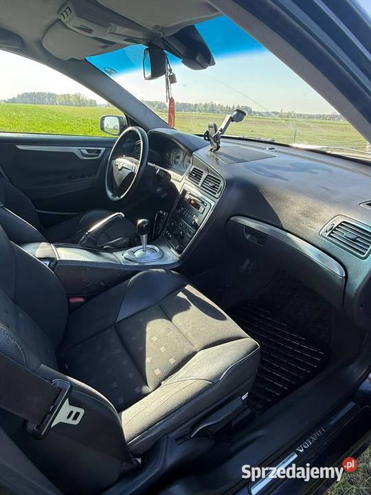 Volvo s60 manualna
