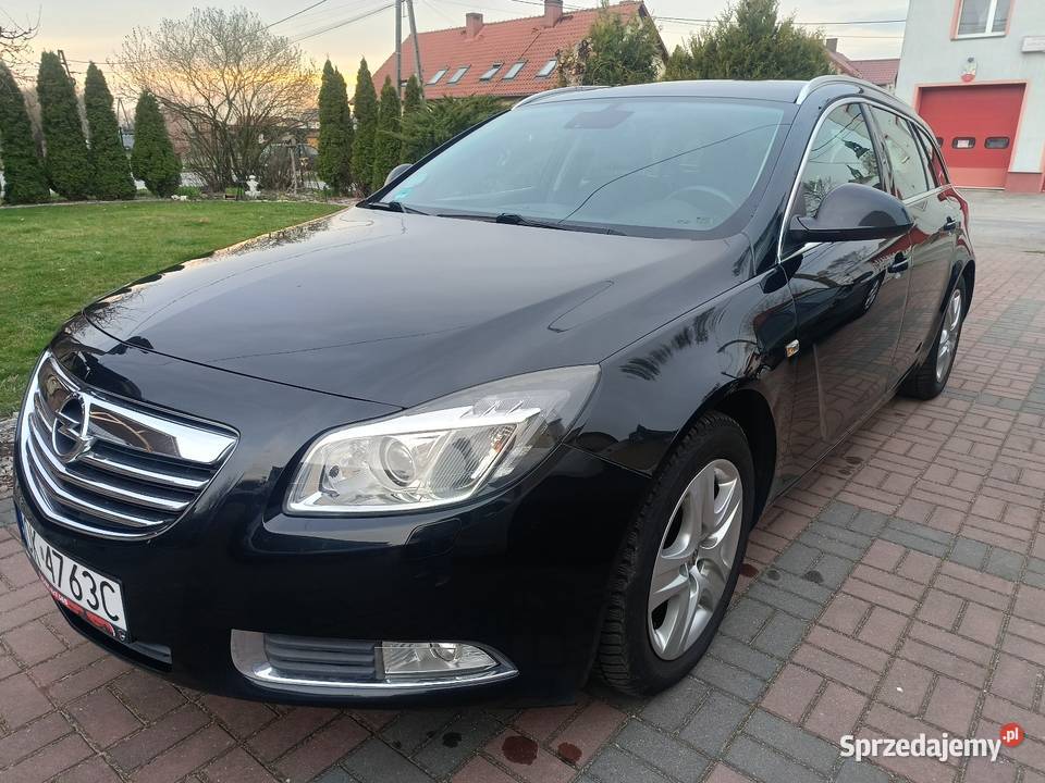 Stan Idealny Opel Insignia Sports Tourer 20 CDTI Rok produkcji 2013 Bierawa
