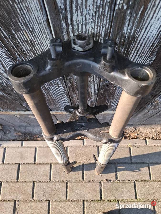 JUNAK M10 PRZEDNIE ZAWIESZENIE