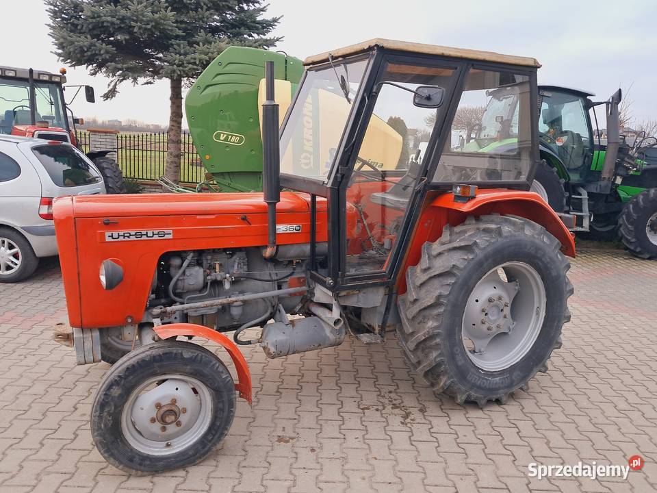 Ciagnik Ursus C360 z kabina czeska Radom