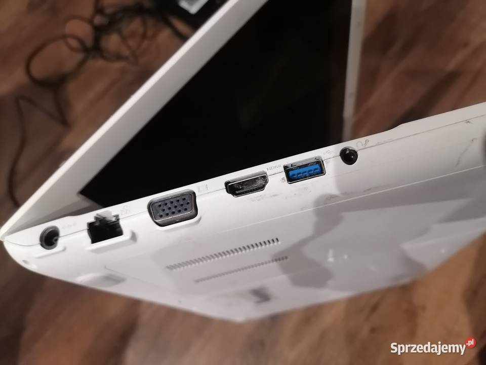 Laptop samsung np370 i34gb 156 led ATI 5650 Taktowanie 2 Białystok