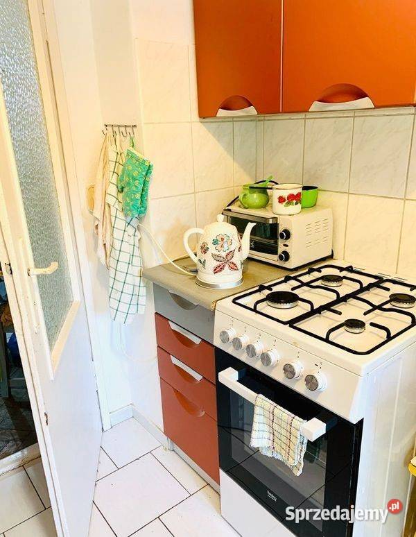 3pok 51m Sudeckiej BALKONPIWNICAKOMÓRKA Wrocław pom. użytkowe