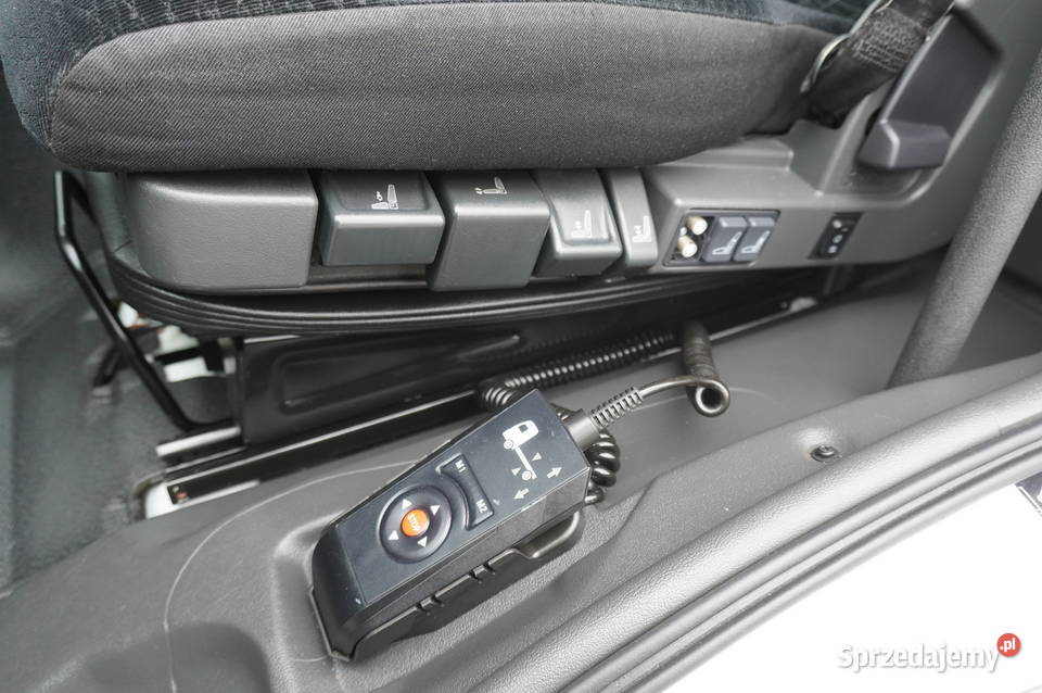 MercedesBenz Atego 818 E6 NOWA LAWETA szyberdach Autolawety małopolskie Kraków